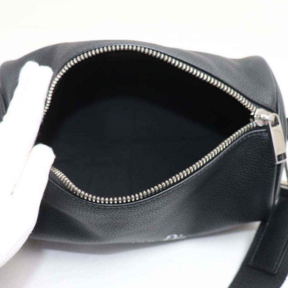 CHRISTIAN DIOR Black Shoulder Bag - Picture 3 of 10